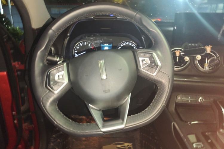 Used Wey VV5 2017 2.0T Ultra-Luxury Version Steering Wheel
