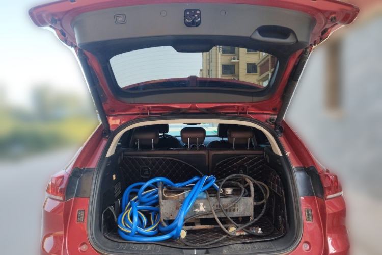 Used Wey VV5 2017 2.0T Ultra-Luxury Version Trunk