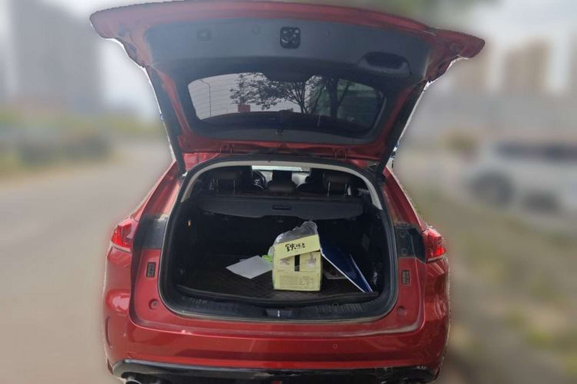 Used Wey VV5 2017 2.0T Ultra-Luxury Version Trunk