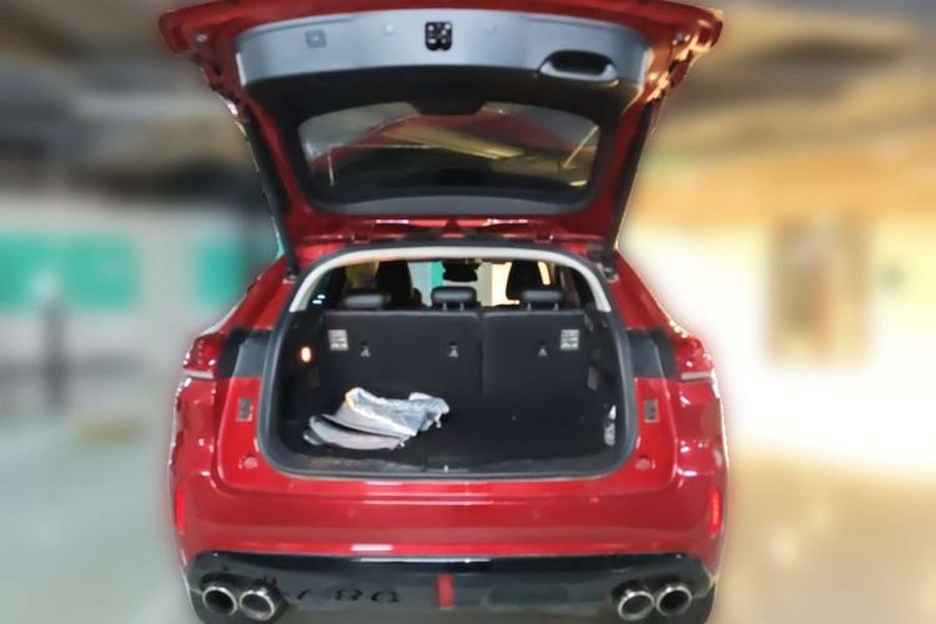 Used Wey VV5 2017 2.0T Ultra-Luxury Version Trunk