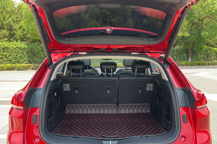 Used Wey VV5 2017 2.0T Ultra-Luxury Version Trunk