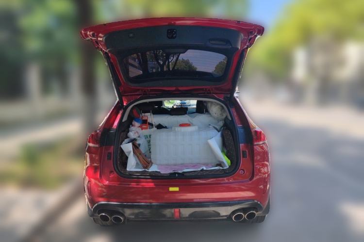 Used Wey VV5 2017 2.0T Ultra-Luxury Version Trunk