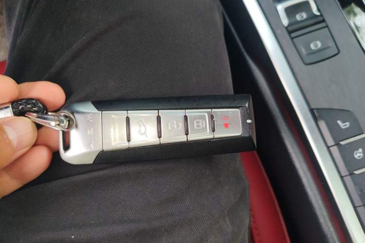 Used Wey VV5 2017 2.0T Flagship Edition Vehicle Key