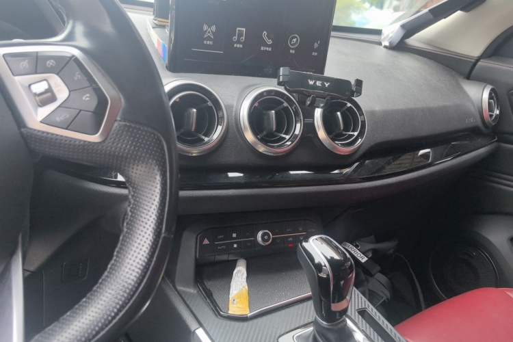 Used Wey VV5 2017 2.0T Ultra-Luxury Version Audio And AC Panel