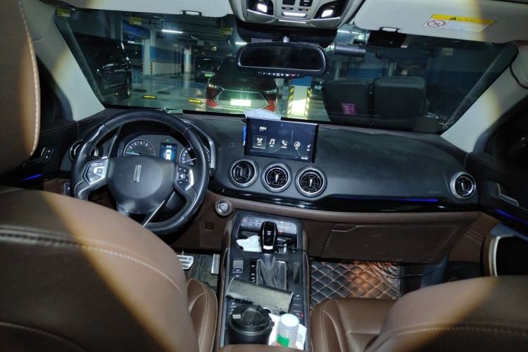Used Wey VV5 2017 2.0T Ultra-Luxury Version Center Console
