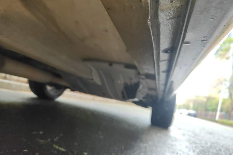 Used Wey VV5 2017 2.0T Flagship Edition Chassis Front Left