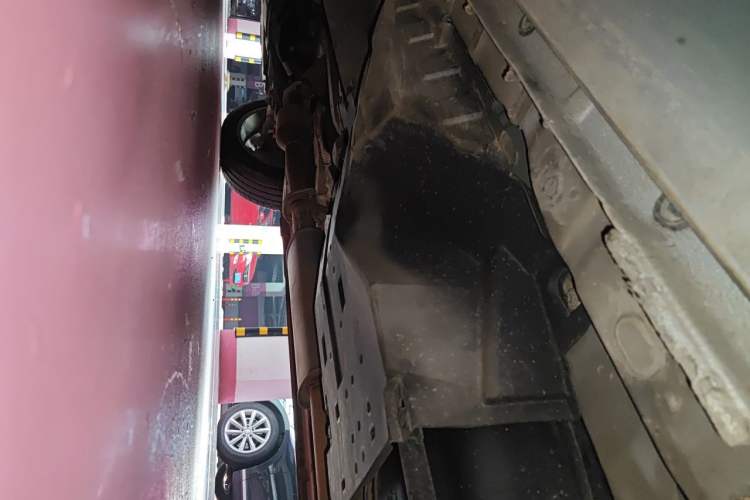 Used Wey VV5 2017 2.0T Flagship Edition Chassis Rear Left