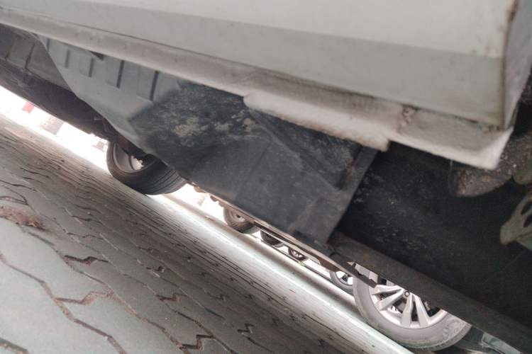 Used Wey VV5 2017 2.0T Flagship Edition Chassis Rear Left