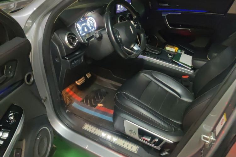 Used Wey VV5 2017 2.0T Flagship Edition Driver Seat