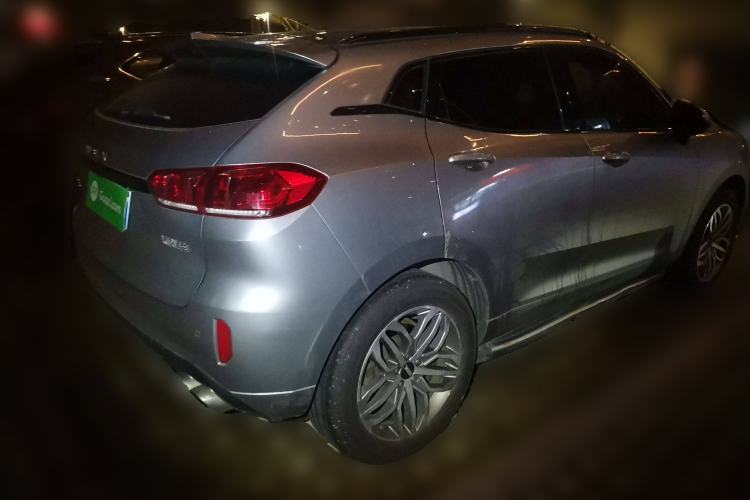 Used Wey VV5 2017 2.0T Ultra-Luxury Version Exterior 5