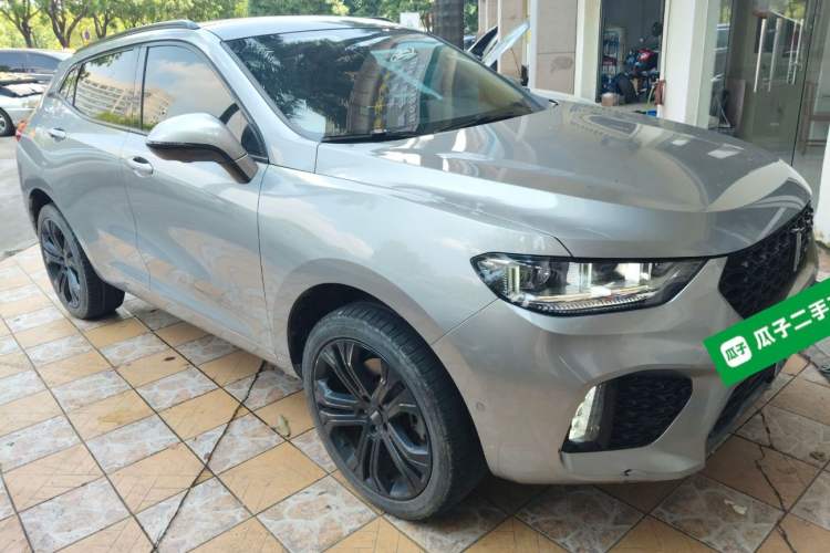 Used Wey VV5 2017 2.0T Flagship Edition Front Right 45 Deg