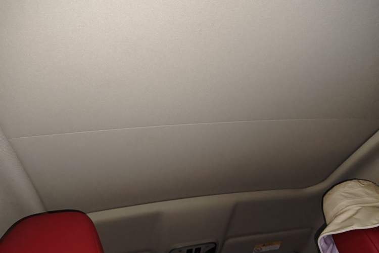 Used Wey VV5 2017 2.0T Ultra-Luxury Version Headliner