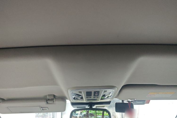 Used Wey VV5 2017 2.0T Flagship Edition Headliner