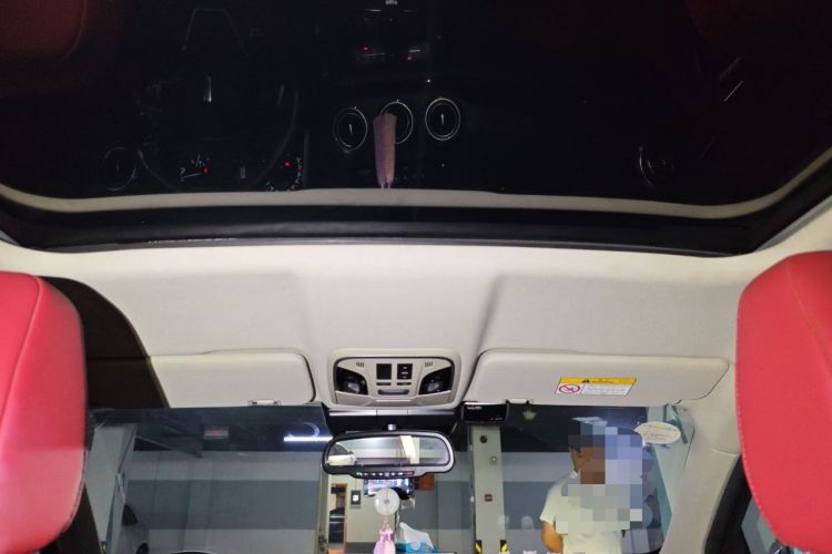 Used Wey VV5 2017 2.0T Ultra-Luxury Version Headliner