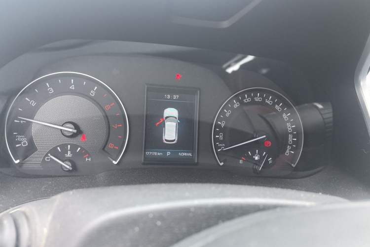 Used Wey VV5 2017 2.0T Ultra-Luxury Version Instrument Cluster