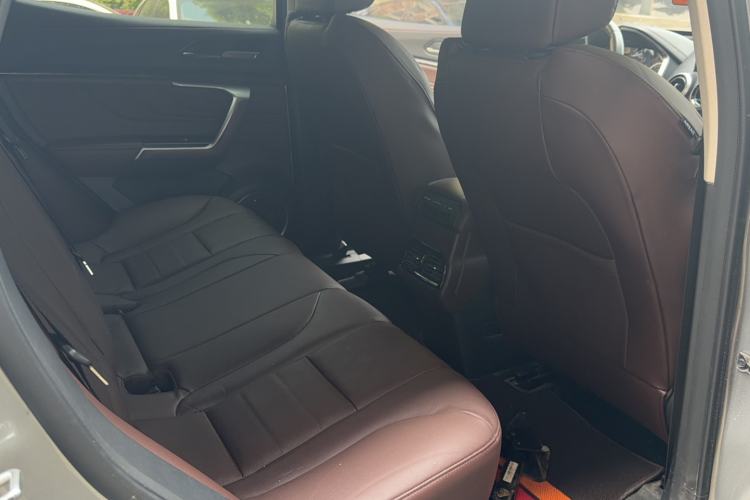 Used Wey VV5 2017 2.0T Flagship Edition Interior 4