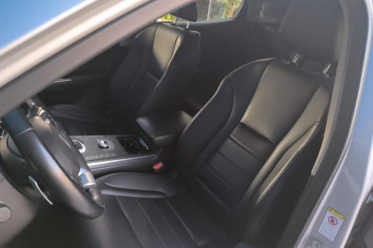 Used Wey VV5 2017 2.0T Ultra-Luxury Version Left Front Seat