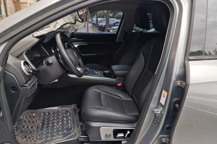 Used Wey VV5 2017 2.0T Flagship Edition Left Front Seat