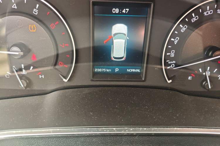Used Wey VV5 2017 2.0T Ultra-Luxury Version Odometer Close Up