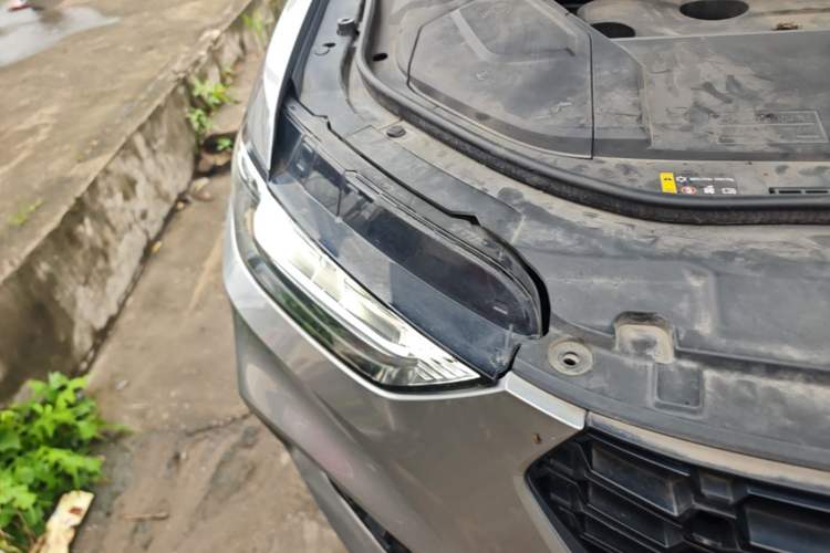 Used Wey VV5 2017 2.0T Flagship Edition Right Front Headlight