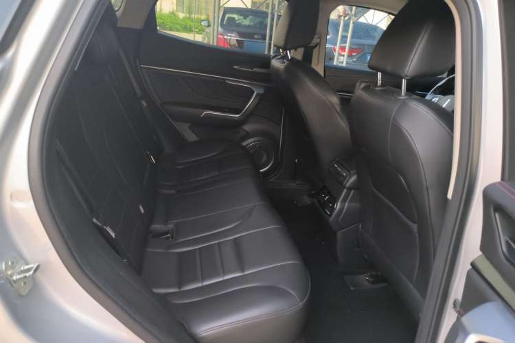Used Wey VV5 2017 2.0T Ultra-Luxury Version Right Rear Seat