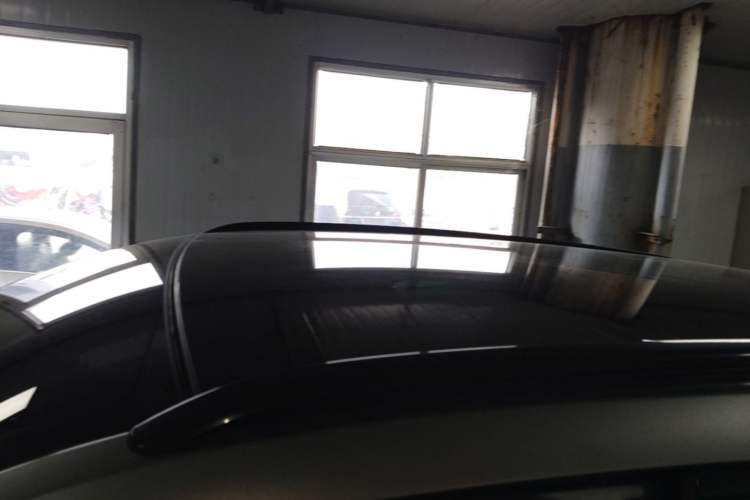 Used Wey VV5 2017 2.0T Flagship Edition Roof