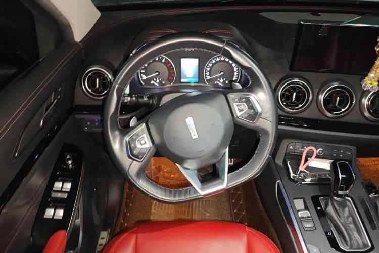 Used Wey VV5 2017 2.0T Ultra-Luxury Version Steering Wheel