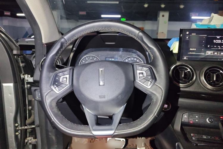 Used Wey VV5 2017 2.0T Ultra-Luxury Version Steering Wheel