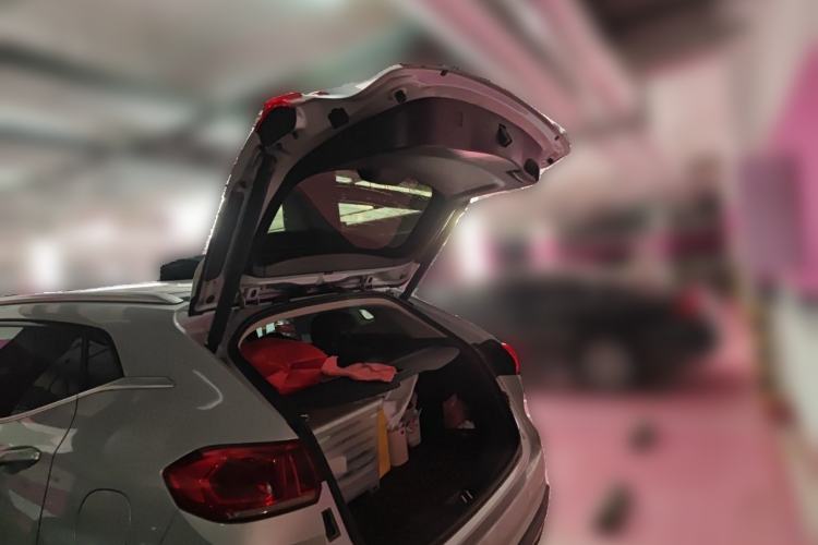 Used Wey VV5 2017 2.0T Flagship Edition Trunk