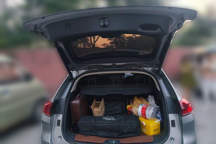 Used Wey VV5 2017 2.0T Ultra-Luxury Version Trunk