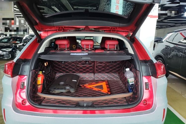 Used Wey VV5 2017 2.0T Flagship Edition Trunk