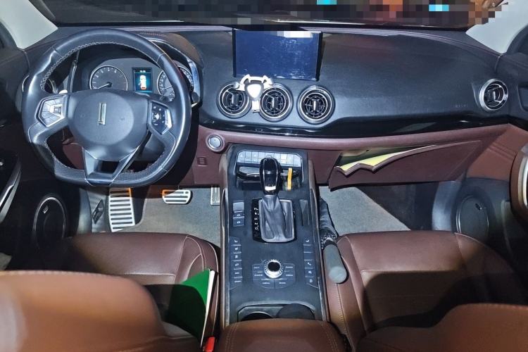 Used Wey VV5 2017 2.0T Ultra-Luxury Version Center Console