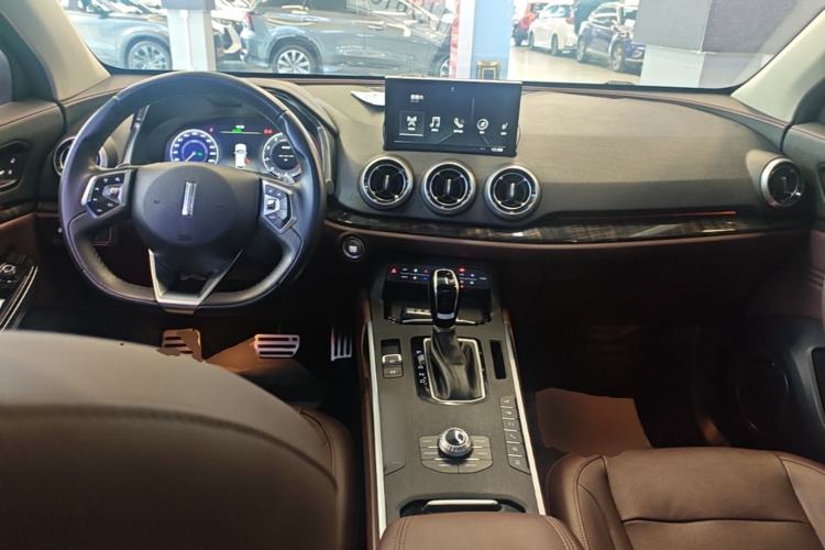 Used Wey VV5 2017 2.0T Flagship Edition Center Console