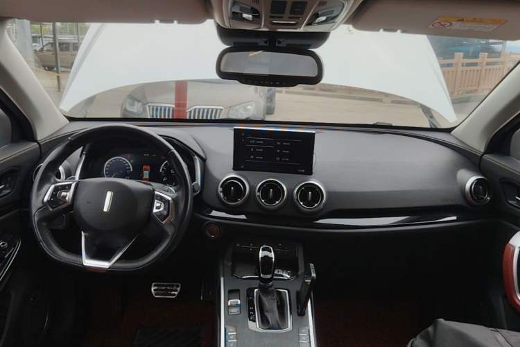 Used Wey VV5 2017 2.0T Flagship Edition Center Console