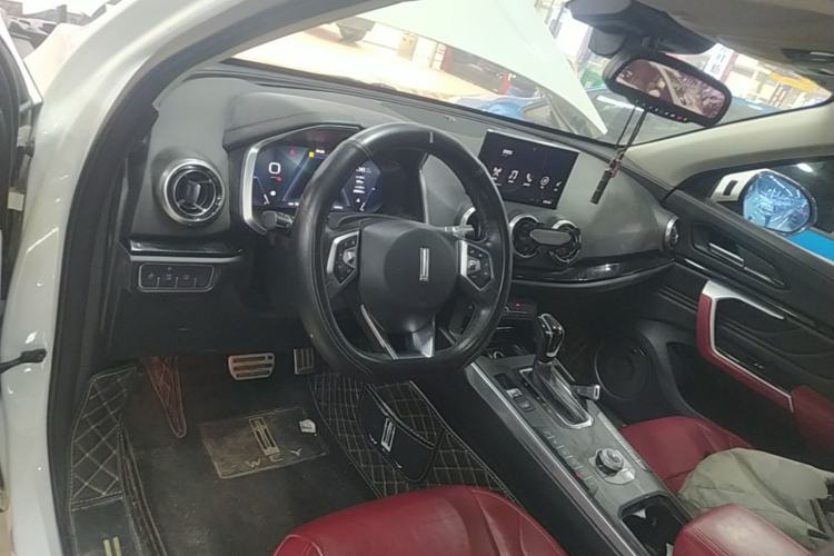 Used Wey VV5 2017 2.0T Flagship Edition Center Console