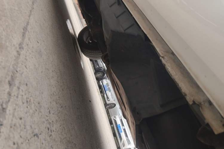 Used Wey VV5 2017 2.0T Flagship Edition Chassis Rear Left