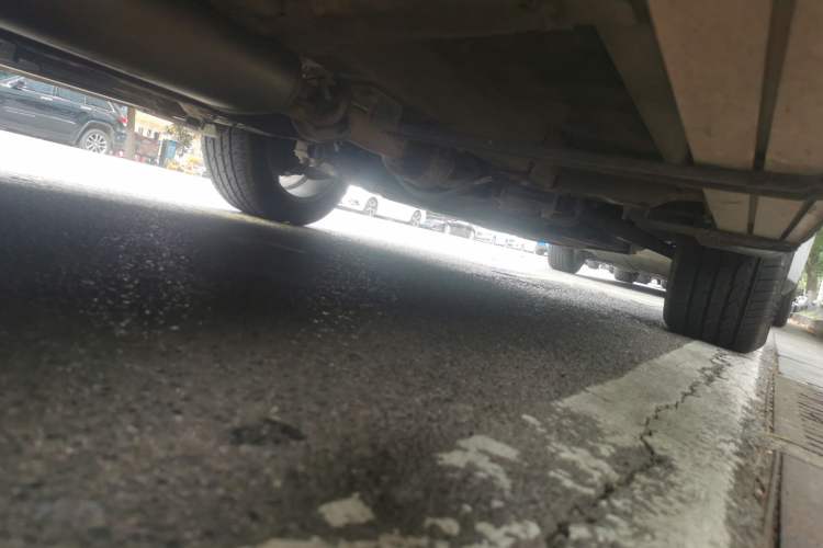 Used Wey VV5 2017 2.0T Ultra-Luxury Version Chassis Rear Right