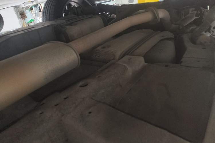 Used Wey VV5 2017 2.0T Flagship Edition Chassis Rear Right