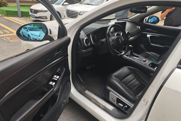 Used Wey VV5 2017 2.0T Ultra-Luxury Version Driver Seat