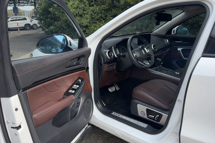 Used Wey VV5 2017 2.0T Ultra-Luxury Version Driver Seat