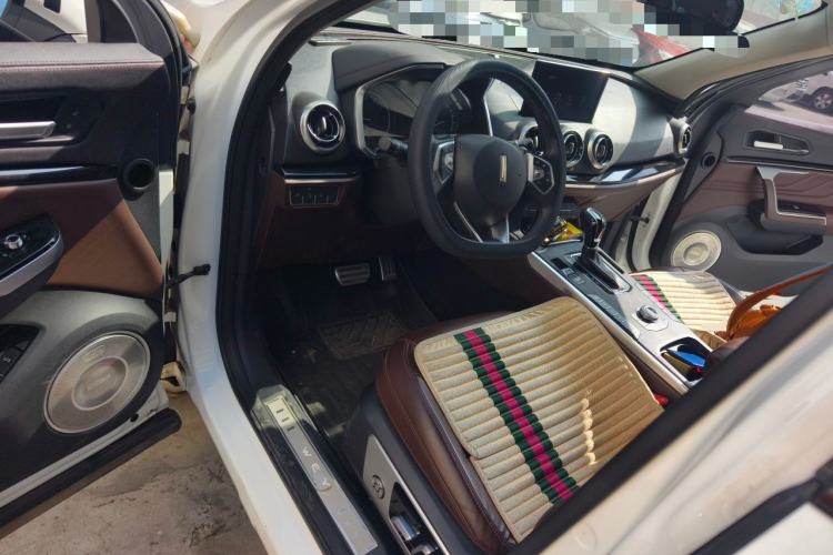 Used Wey VV5 2017 2.0T Ultra-Luxury Version Driver Seat