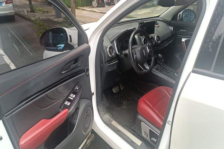 Used Wey VV5 2017 2.0T Ultra-Luxury Version Driver Seat