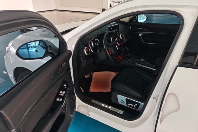 Used Wey VV5 2017 2.0T Ultra-Luxury Version Driver Seat