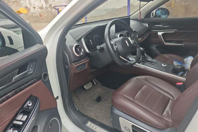Used Wey VV5 2017 2.0T Flagship Edition Driver Seat