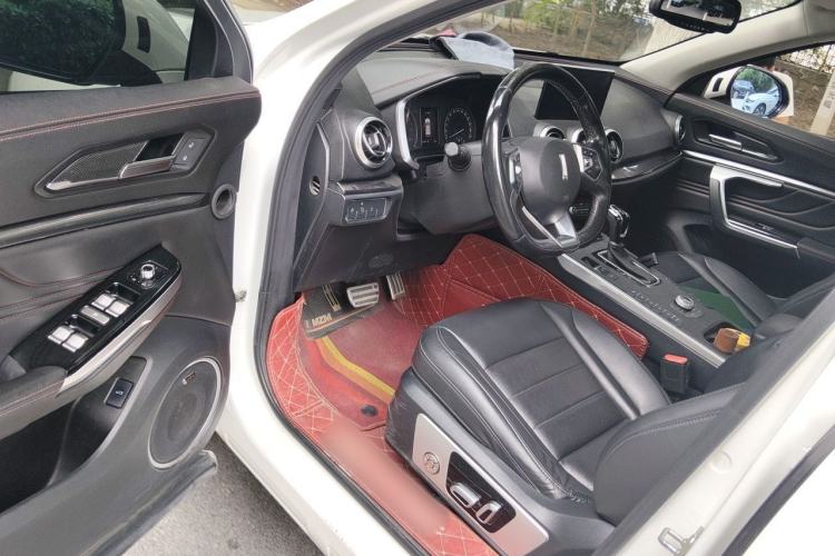 Used Wey VV5 2017 2.0T Ultra-Luxury Version Driver Seat