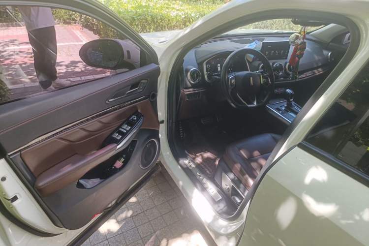 Used Wey VV5 2017 2.0T Flagship Edition Driver Seat