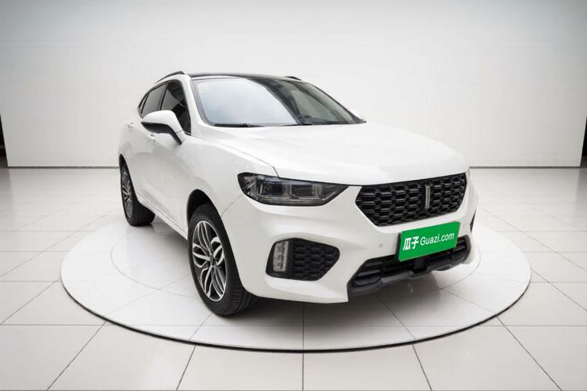Used Wey VV5 2017 2.0T Ultra-Luxury Version Exterior 2