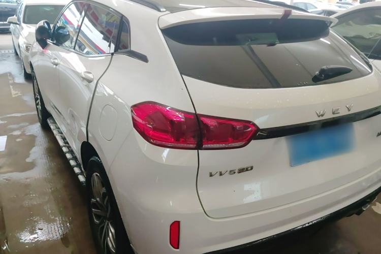 Used Wey VV5 2017 2.0T Ultra-Luxury Version Exterior 2