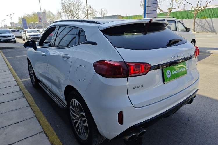 Used Wey VV5 2017 2.0T Ultra-Luxury Version Exterior 2