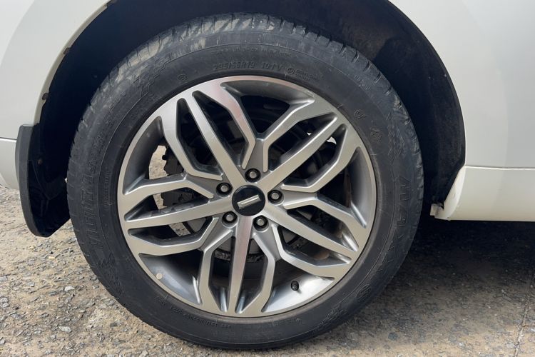 Used Wey VV5 2017 2.0T Ultra-Luxury Version Exterior 3